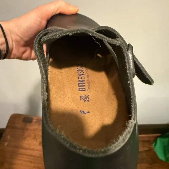 Birkenstock Boston Black Leather Clogs, size 39 - Picture 3 of 6